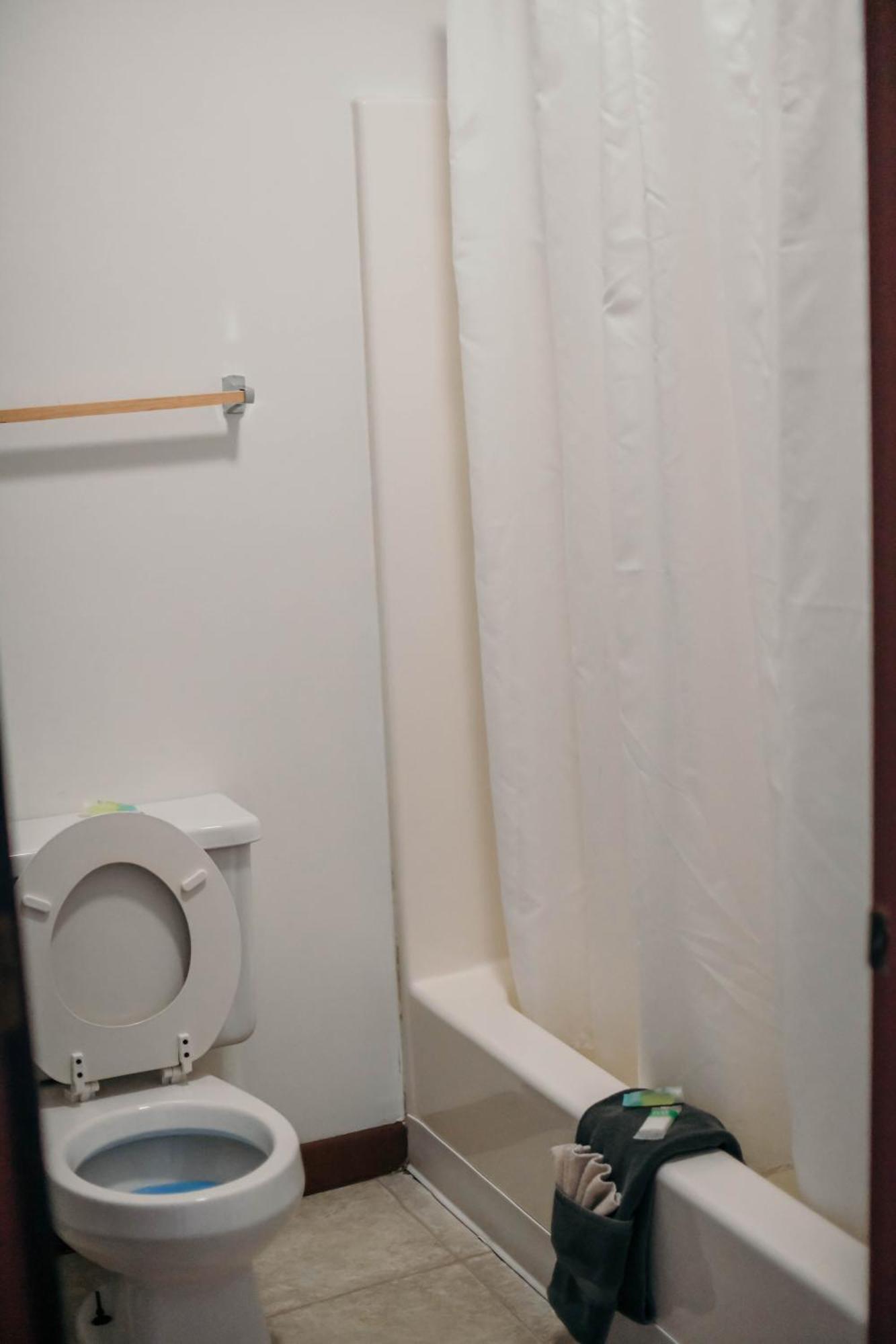 Briarwood Motor Inn Lincoln Esterno foto