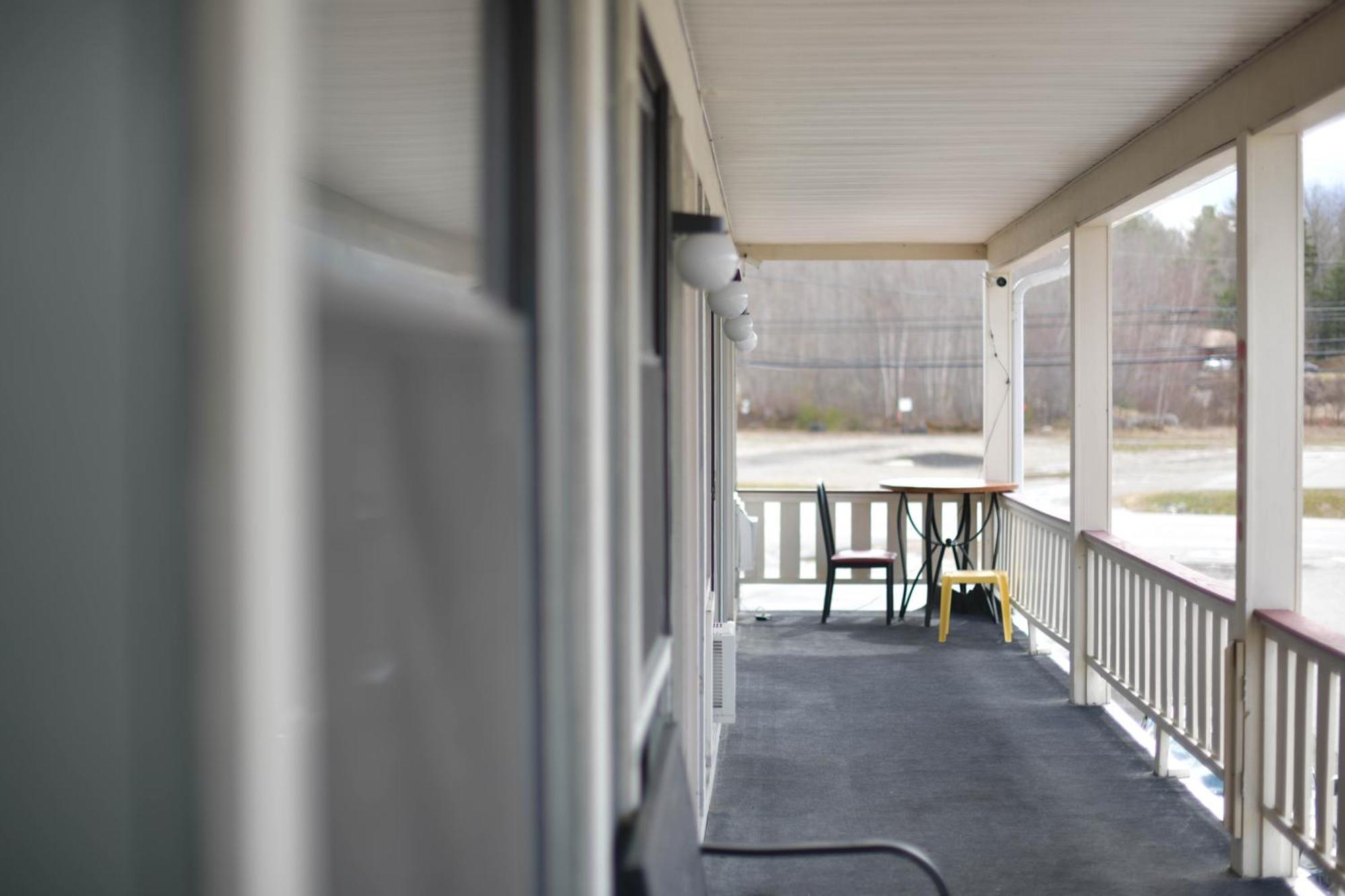 Briarwood Motor Inn Lincoln Esterno foto